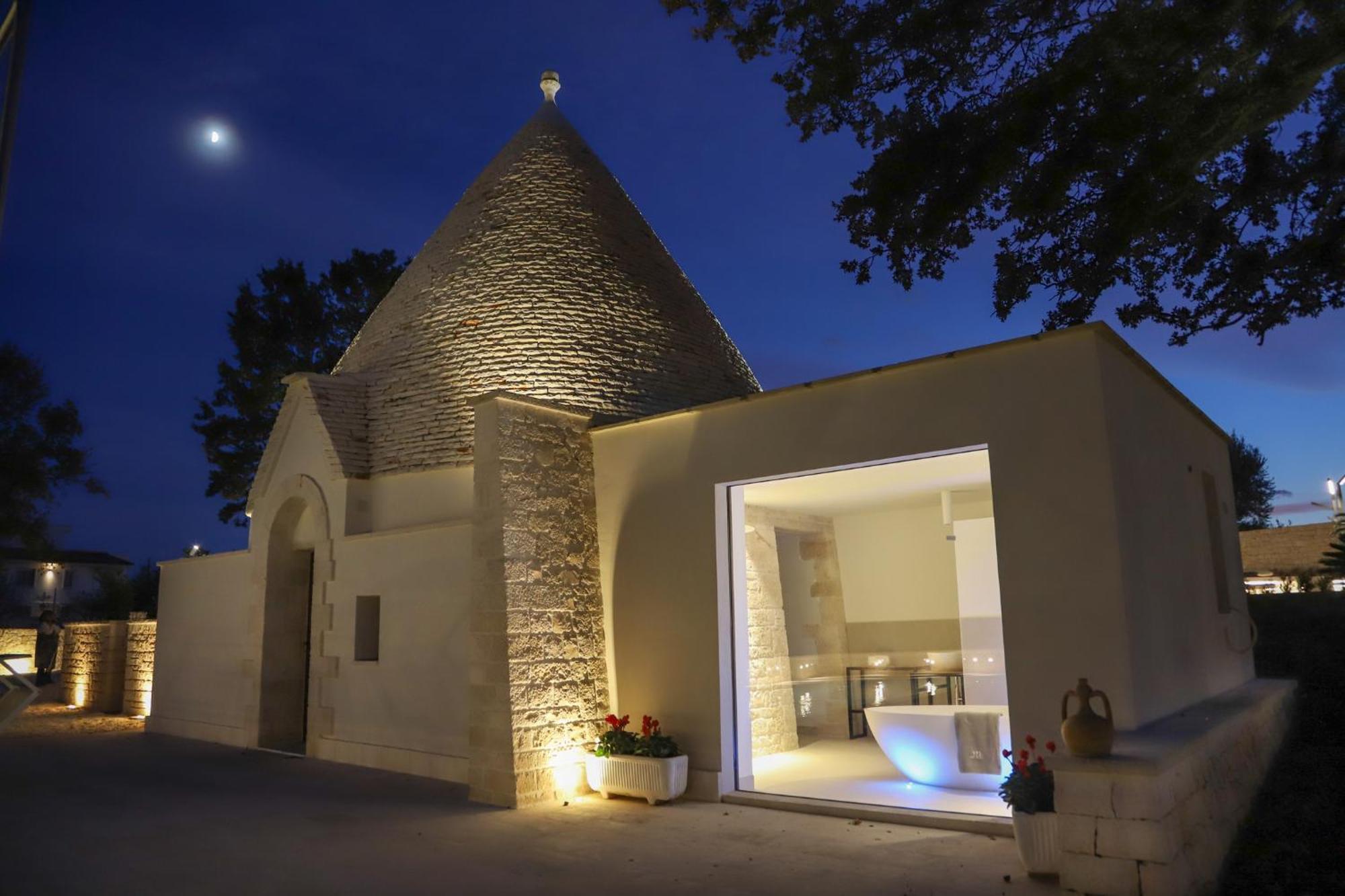 Td Trullo Roverella Charming Trullo With Pool Castellana Grotte Exteriér fotografie